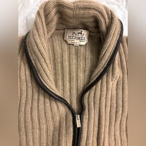 HERMES Cashmere Cardigan with a zipper and leather trimmings - XL